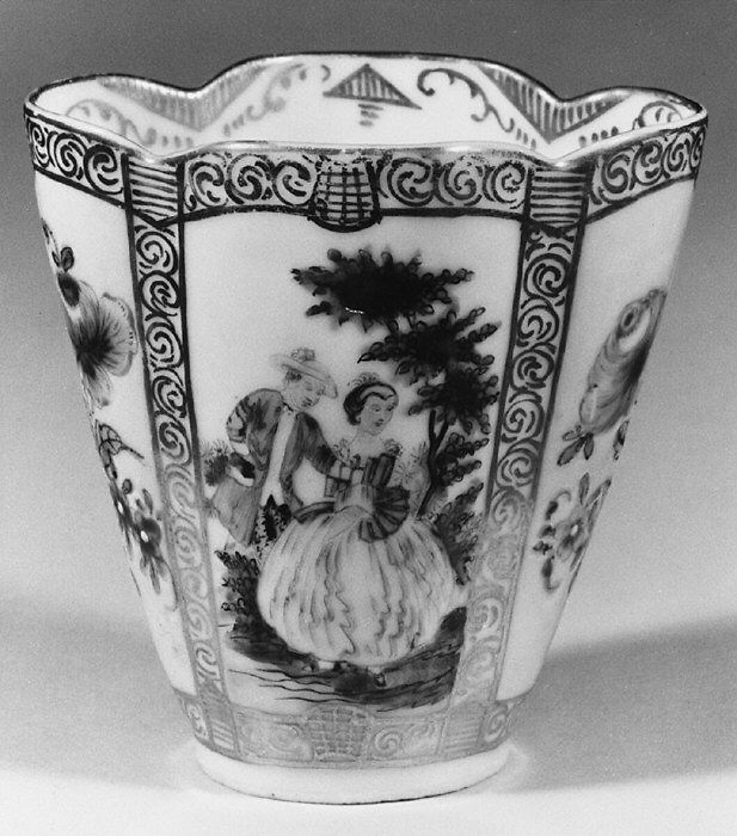 Cup and saucer (one of a pair), Hard-paste porcelain, Chinese, for European market