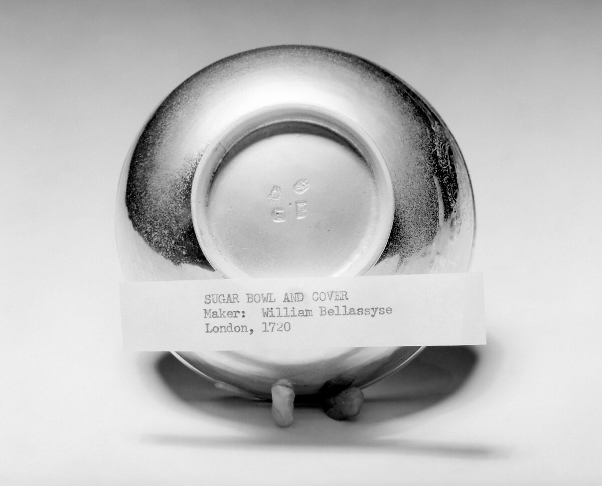 Sugar bowl with cover, William Bellassyse (active 1716–23), Silver, British, London