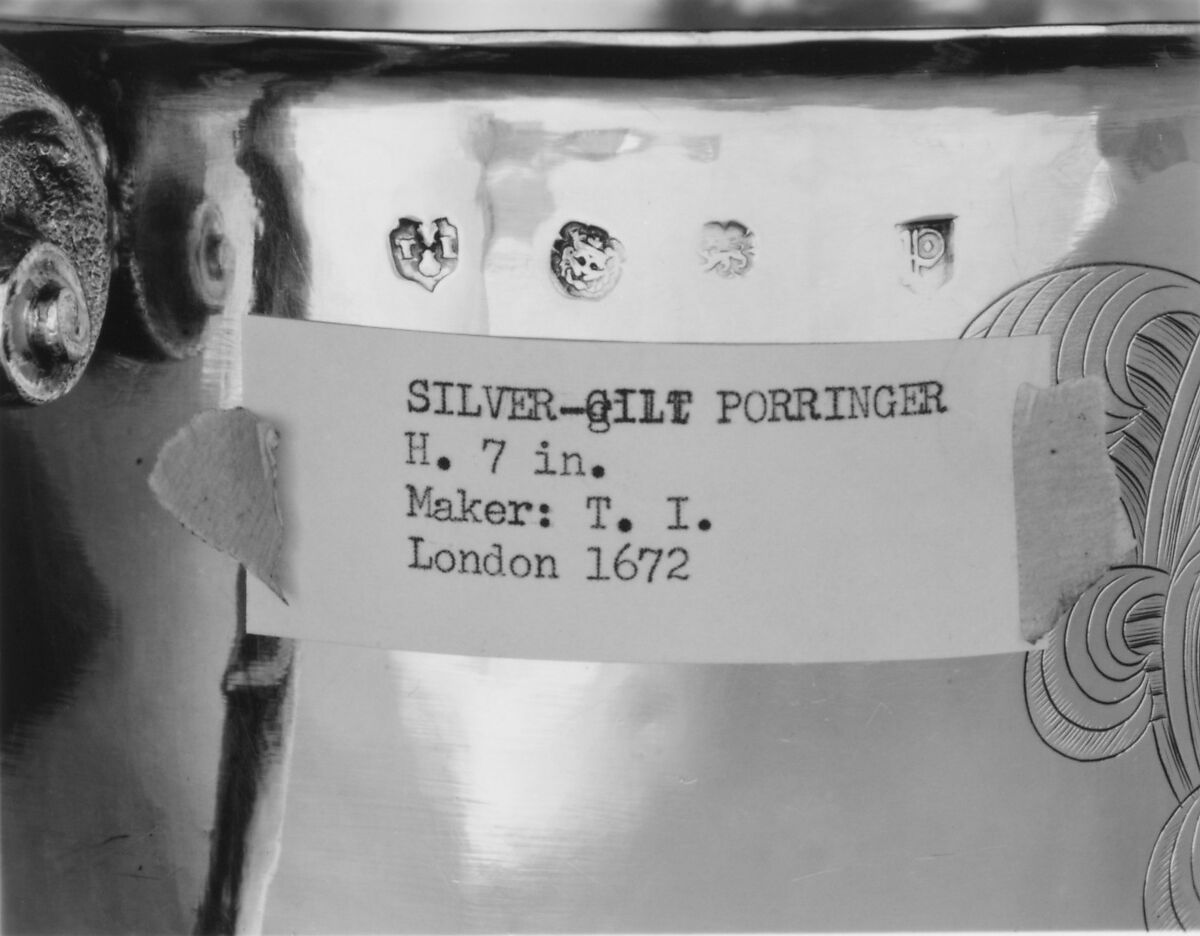 Two-handled cup with cover, Thomas Jenkins (active 1668–1708), Silver gilt, British, London