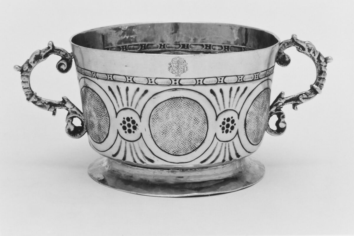 Two-handled bowl, T. G., London, Silver gilt, British, London 