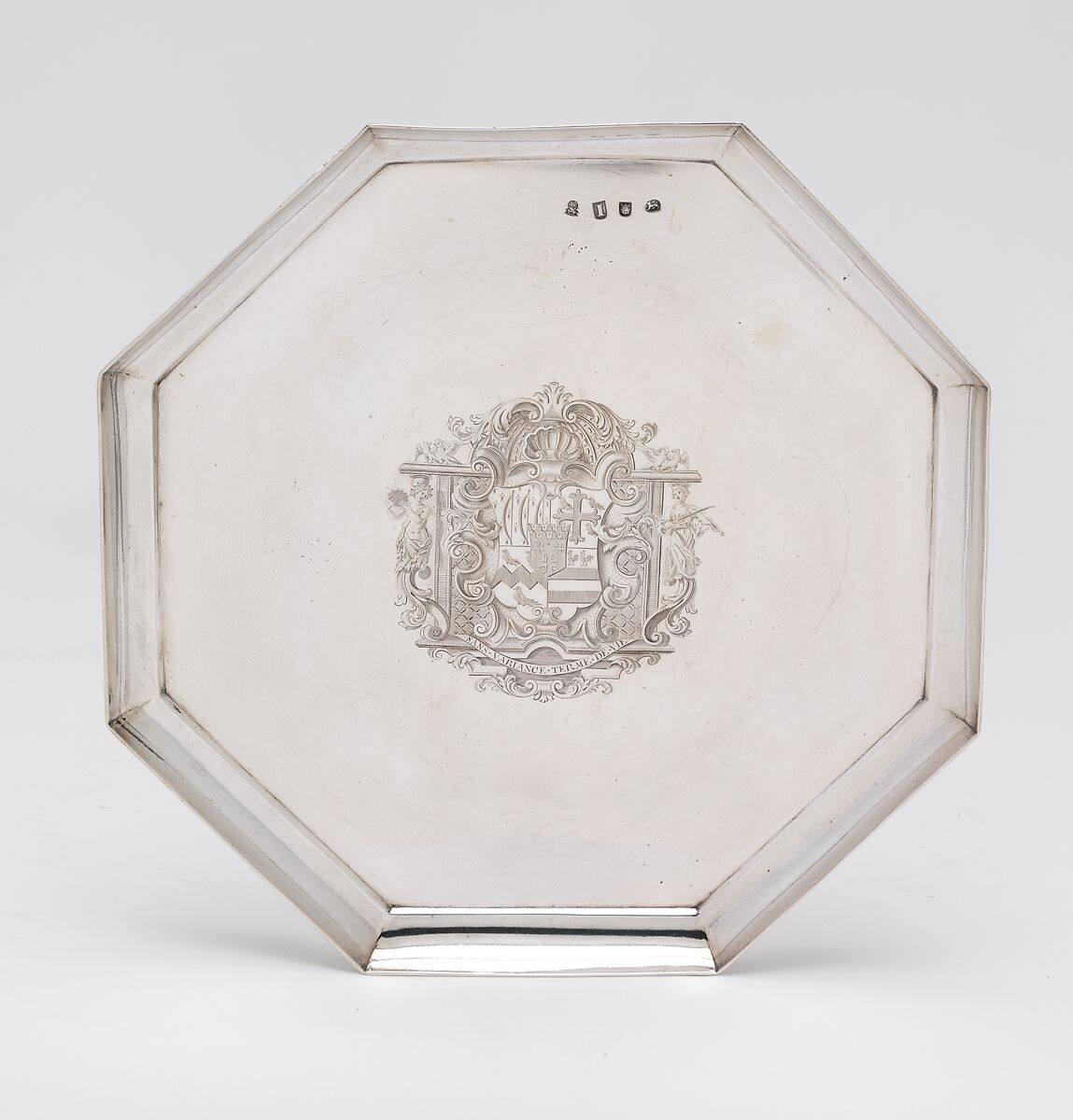 Teakettle, lamp, and table, Simon Pantin I (British, ca. 1672–1728), Silver, wood, British, London