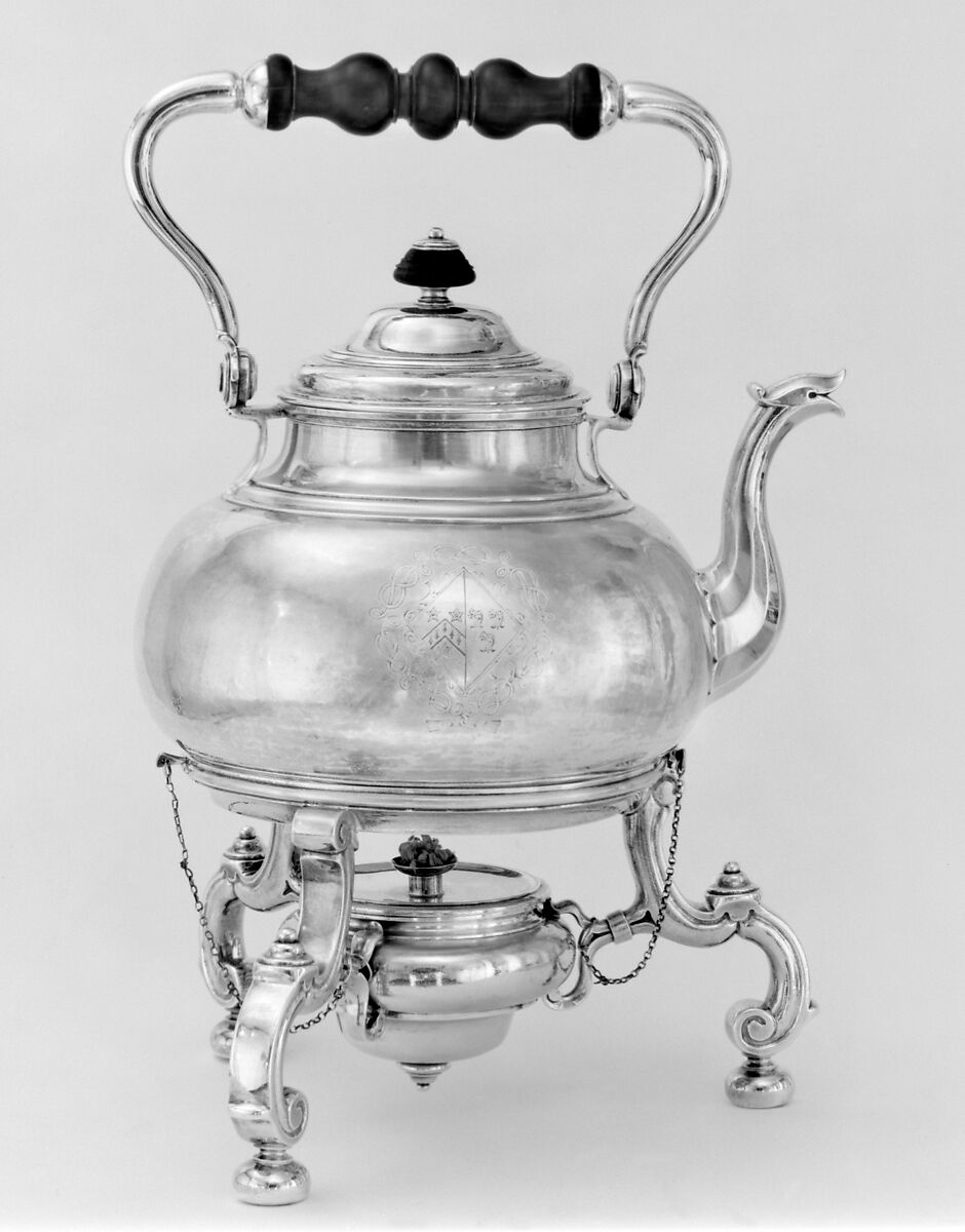 Kettle and lamp stand, Lewis Mettayer (British, active 1700–died 1740), Silver, wood, British, London