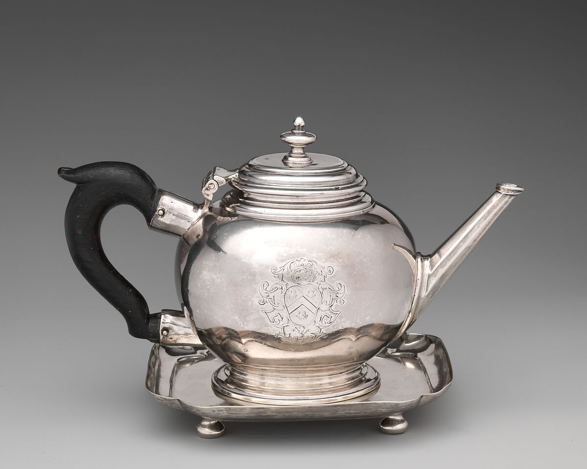 Teapot and tray, Bowles Nash (entered 1720), Silver, wood, British, London 