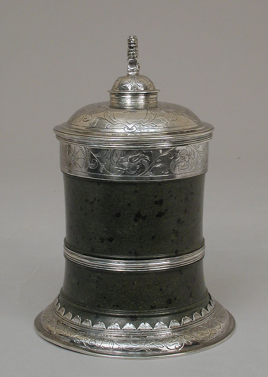 Tankard, Serpentine, silver, British