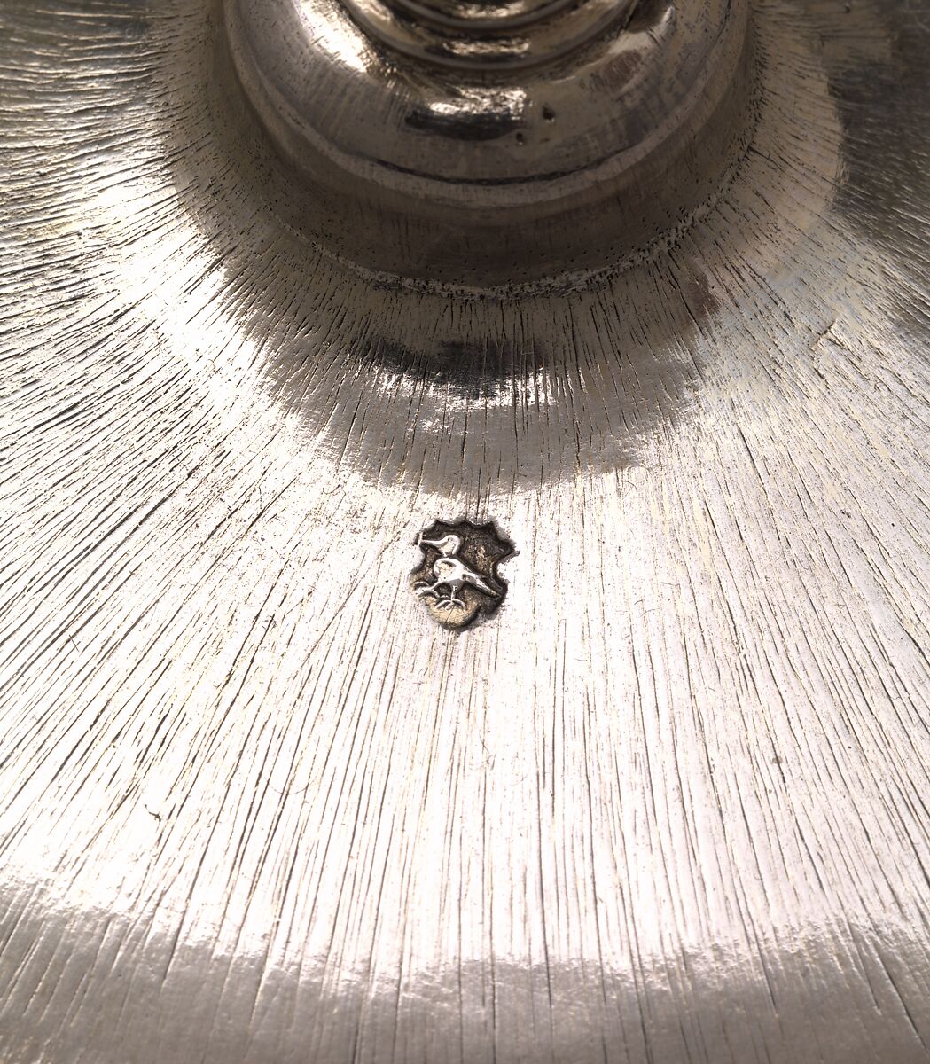 Cup and cover, Mounts by Affabel Partridge (British, active ca. 1551–1580), Porcelain, gilded silver, British, London mounts and Chinese porcelain