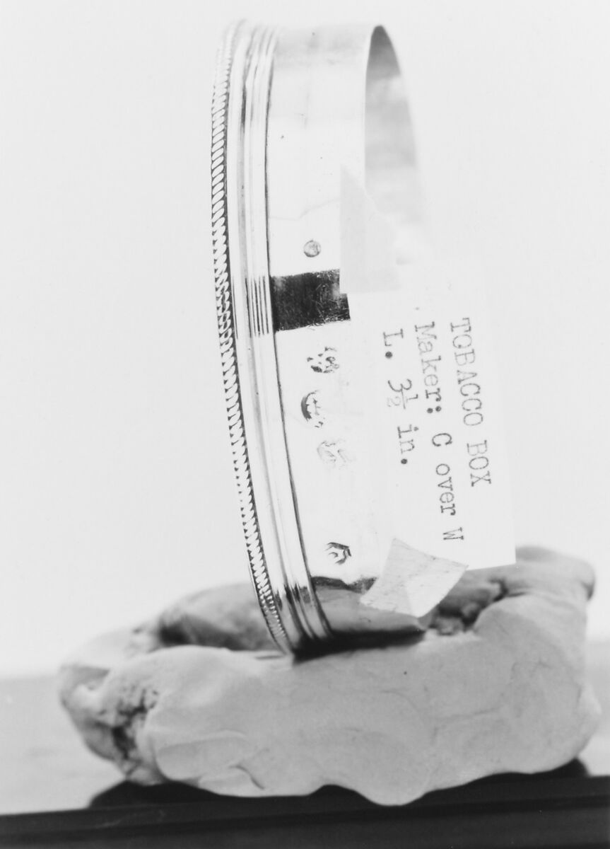 Tobacco box, Possibly by Caleb Westbrooke (active 1669–91), Silver, British, London