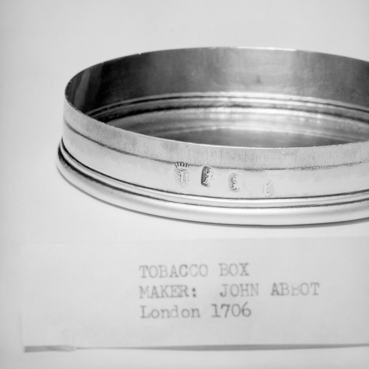 Tobacco box, John Abbott (active 1706–1720), Silver, British, London