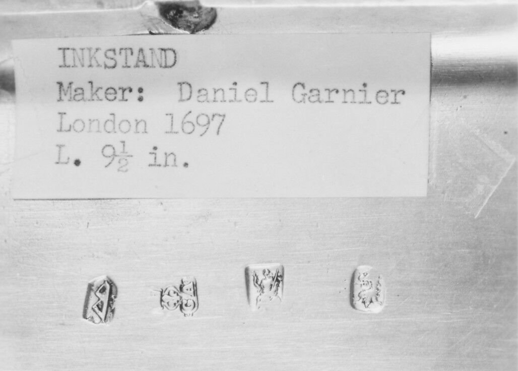 Inkstand, Daniel Garnier (active ca. 1690–97), Silver, British, London