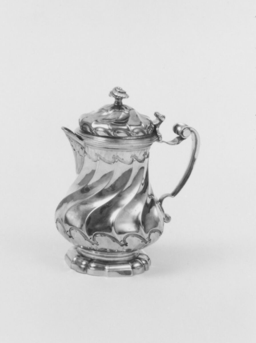 Mustard pot, Alexis Micalef (master 1756, transferred to Lyons 1773, active Lyons 1788), Silver gilt, French, Paris 