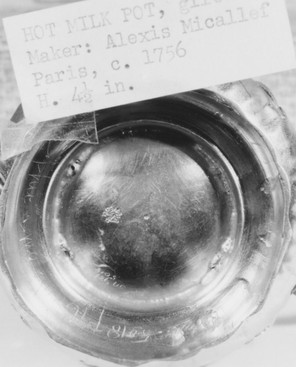 Mustard pot, Alexis Micalef (master 1756, transferred to Lyons 1773, active Lyons 1788), Silver gilt, French, Paris