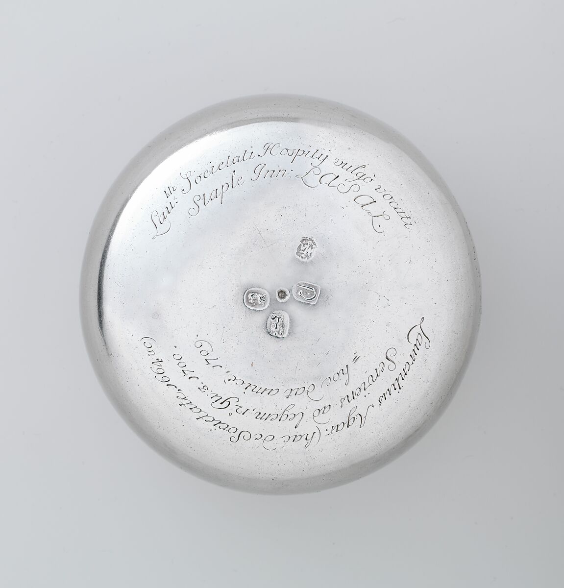 Tumbler cup, Joseph Ward (active 1689–1734), Silver, gilded interior, British, London