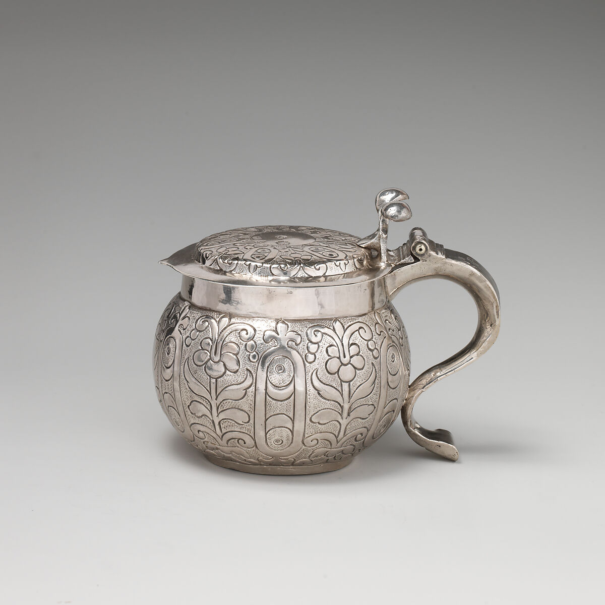 Child's tankard, Silver, British, London 