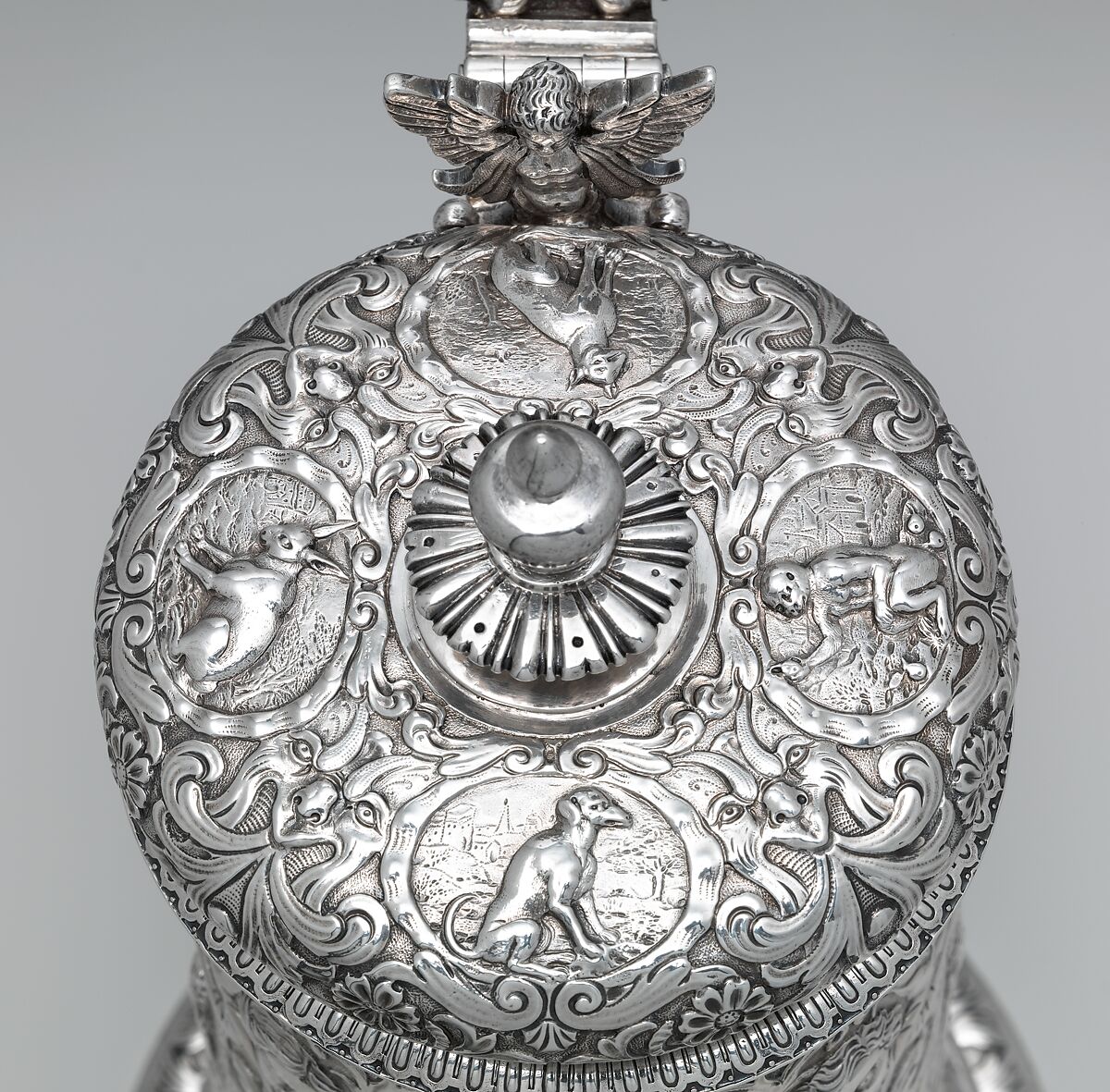 Flagon (one of a pair), Attributed to Richard Blackwell II (British, active ca. 1646–1670), Gilded silver, British, London
