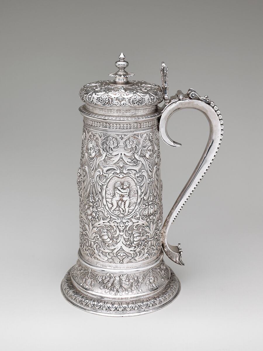 Flagon (one of a pair), Attributed to Richard Blackwell II (British, active ca. 1646–1670), Silver gilt, British, London