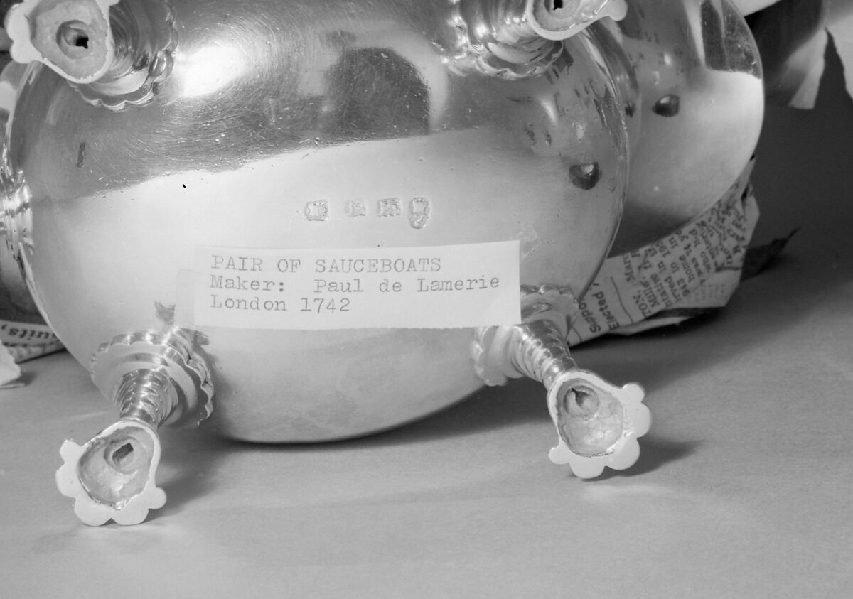 Pair of sauceboats, Paul de Lamerie (British, 1688–1751, active 1712–51), Silver, British, London