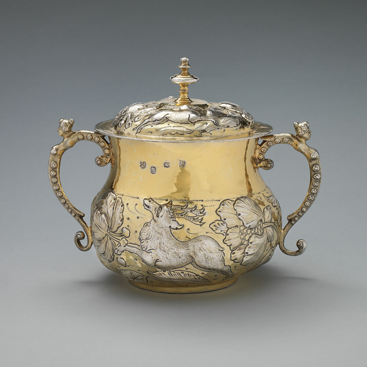 Two-handled cup with cover, Francis Leake (active 1655–83), Silver gilt, British, London