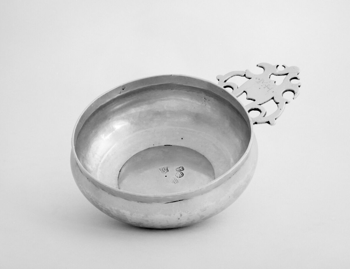 Porringer, Thomas Cory (British, active 1655–89), Silver, British, London