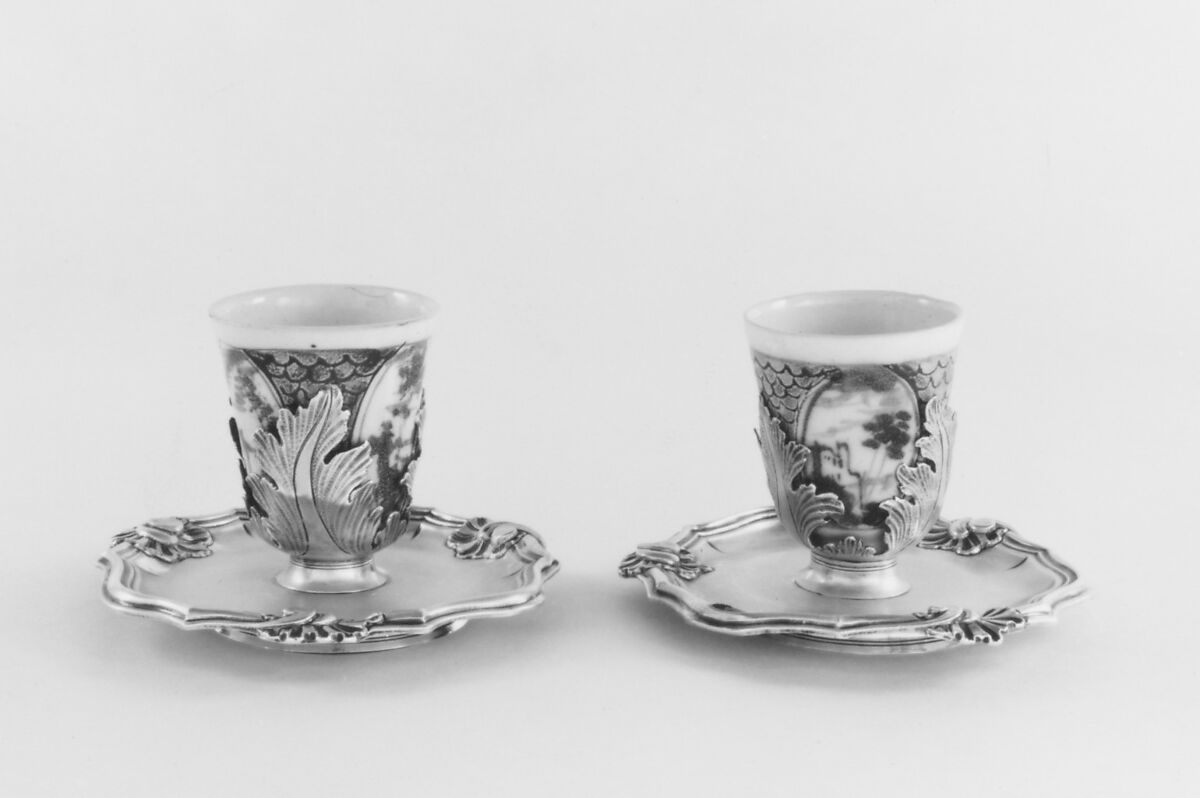 Pair of trembleuse cups, Faience (tin-glazed earthenware), Italian, Genoa 