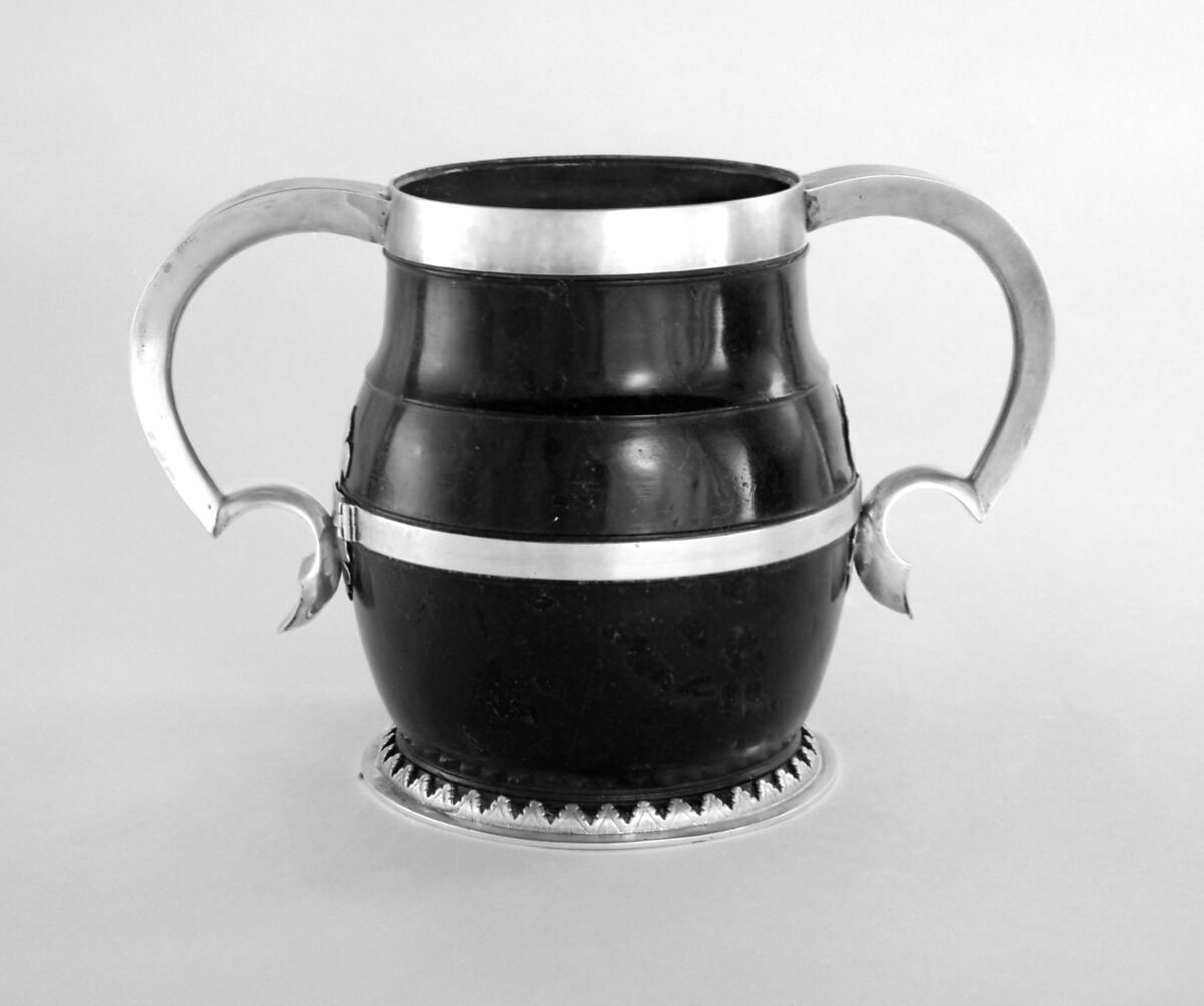 Two-handled cup, Serpentine stone, silver, British, London 