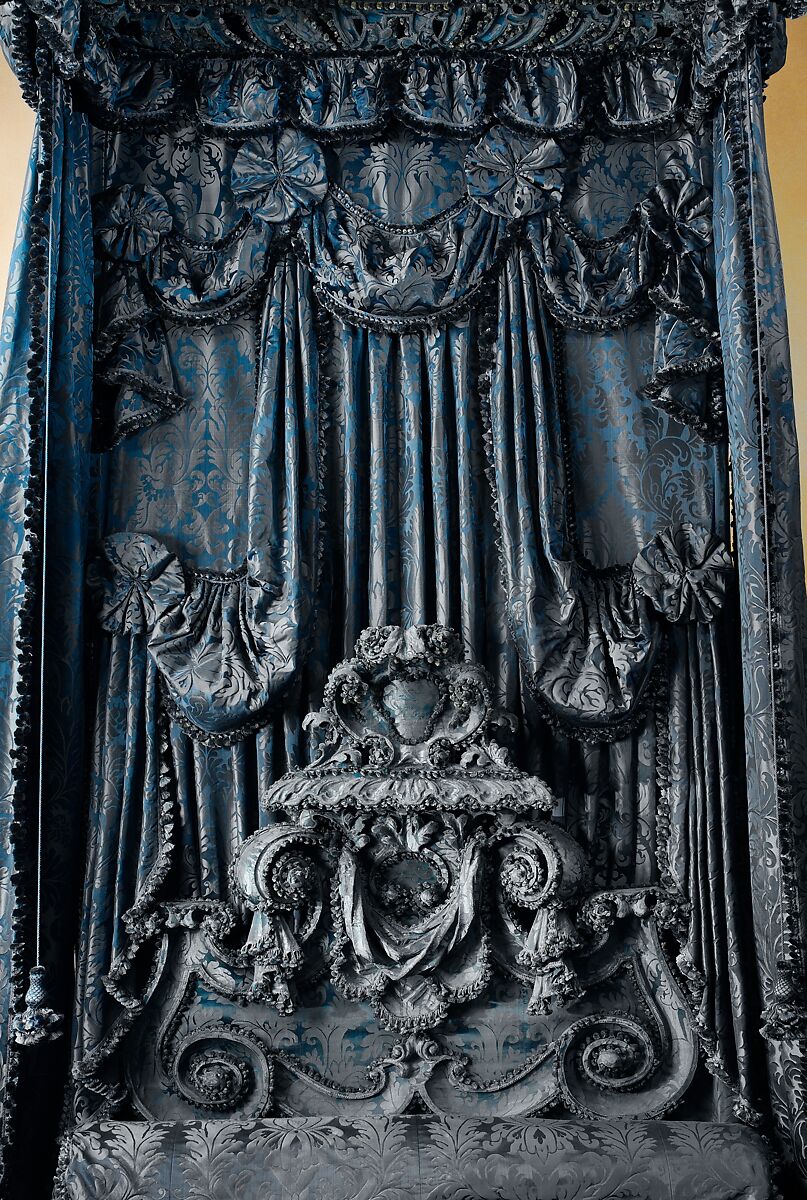 State bed from Hampton Court, Herefordshire, Wood covered in blue silk damask, British