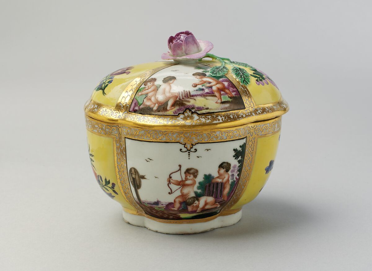 Sugar bowl with cover, Doccia Porcelain Manufactory (Italian, 1737–1896), Hard-paste porcelain, Italian, Florence 