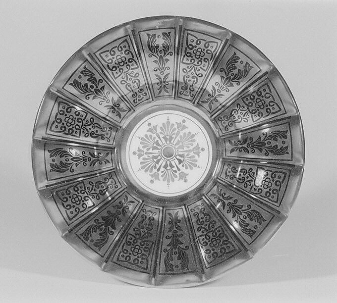 Saucers (12) (part of a tea and coffee service), Imperial Porcelain Manufactory, St. Petersburg (Russian, 1744–present), Hard-paste porcelain, Russian, St. Petersburg 