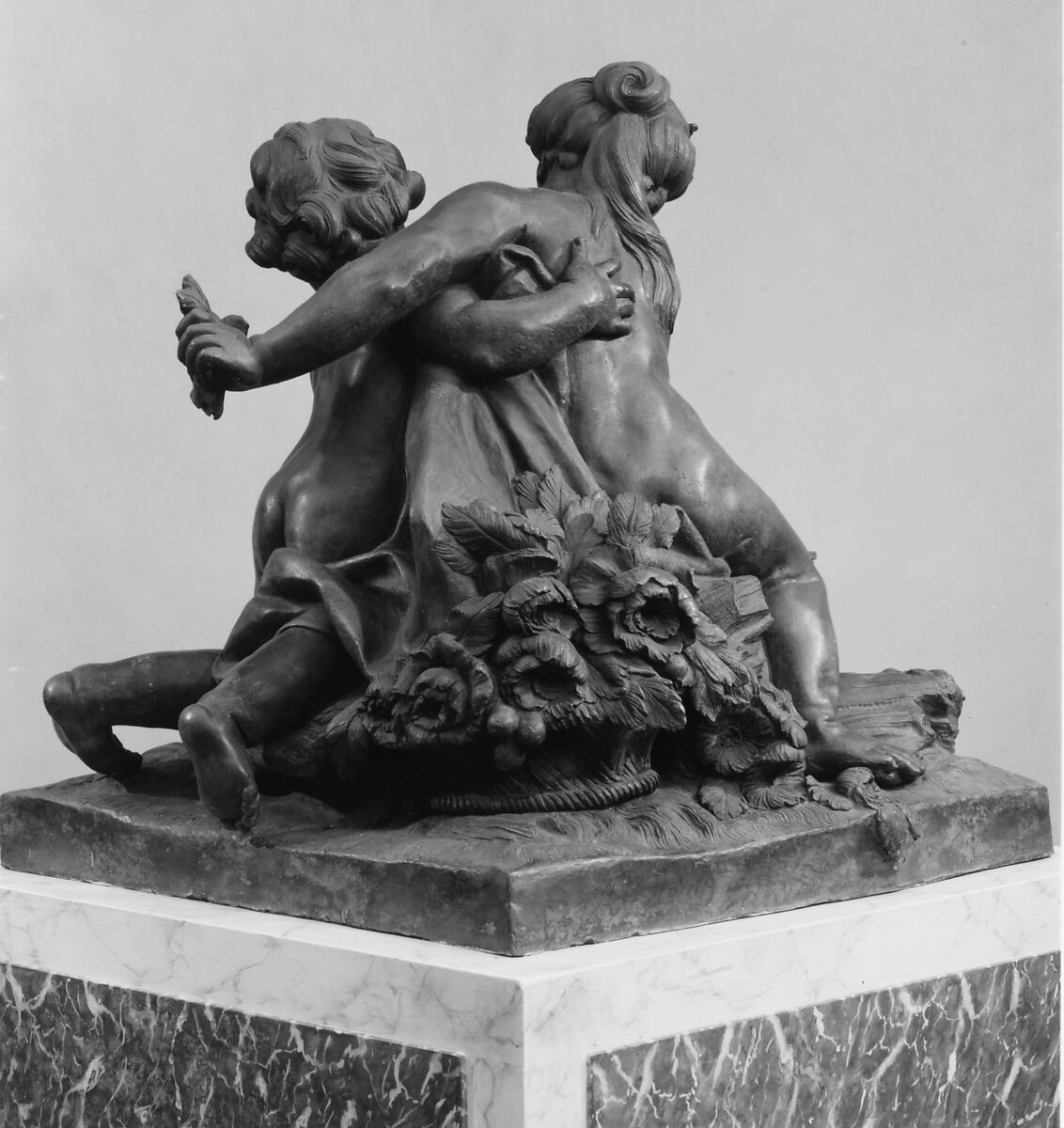 Children playing with birds, Francesco Ladatte (Italian, Turin 1706–1787 Turin), Lead, Italian, Turin