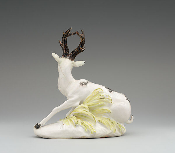 Recumbent deer, Pottery, British