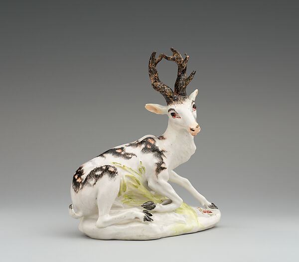 Recumbent deer, Pottery, British 