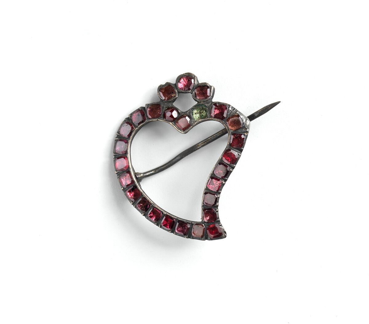 Brooch, silver and garnet, British 