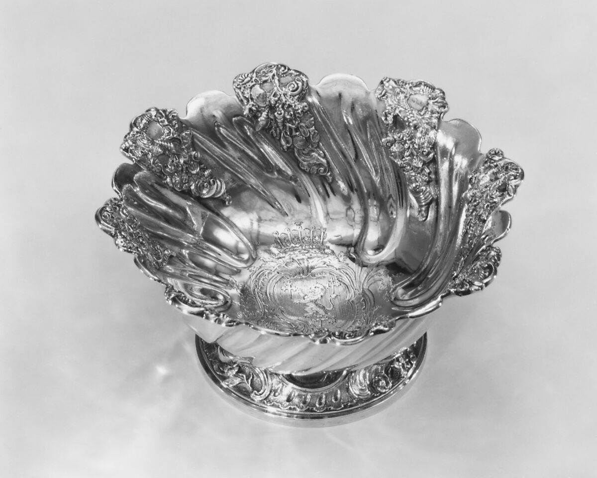 Bowl, George Wickes (British, Bury St Edmunds, Suffolk 1698–1761 Thurston, Suffolk), Silver-gilt, British, London