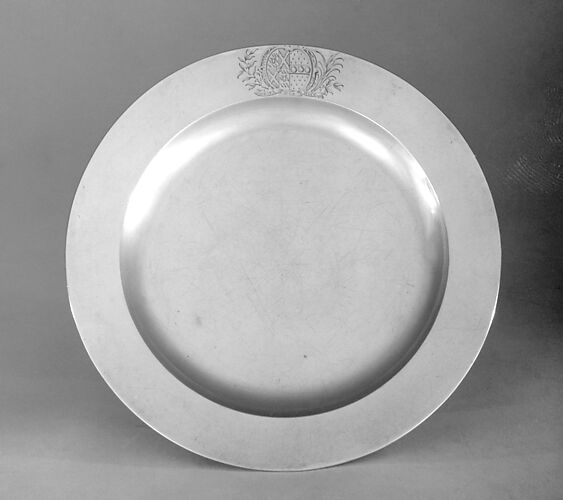 Set of four plates