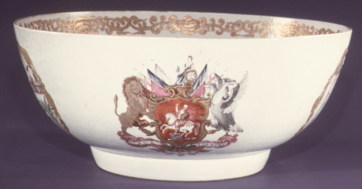 Punch bowl, Hard-paste porcelain, Chinese, for British market 