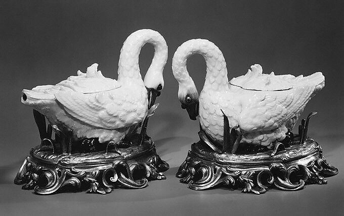 Pair of sauceboats, Meissen Manufactory (German, 1710–present), Hard-paste porcelain, German, Meissen 