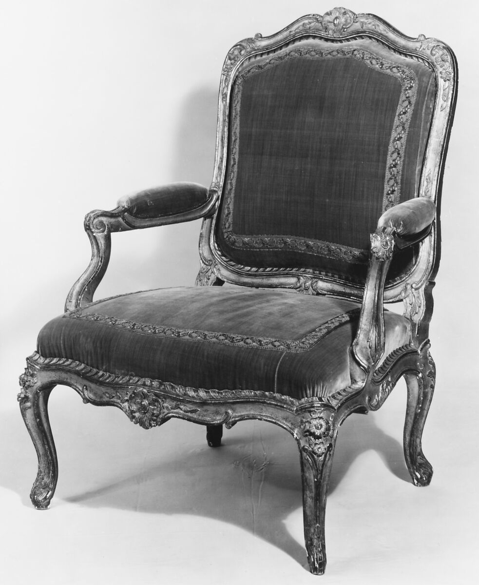 Armchair (one of a pair), Possibly by Louis I Cresson (French, 1706–1761), Carved and gilded beechwood; olive green velvet upholstery, French, Paris 