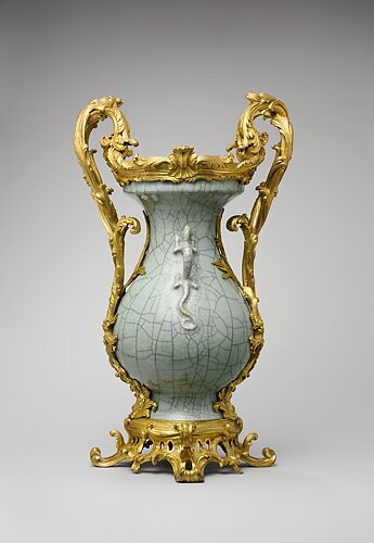 Mounted vase