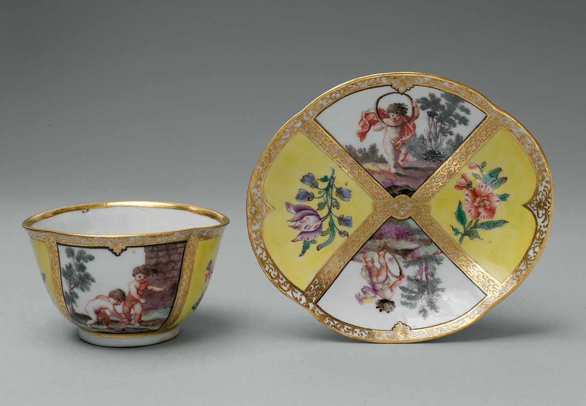 Cup and saucer, Doccia Porcelain Manufactory (Italian, 1737–1896), Hard-paste porcelain, Italian, Florence 
