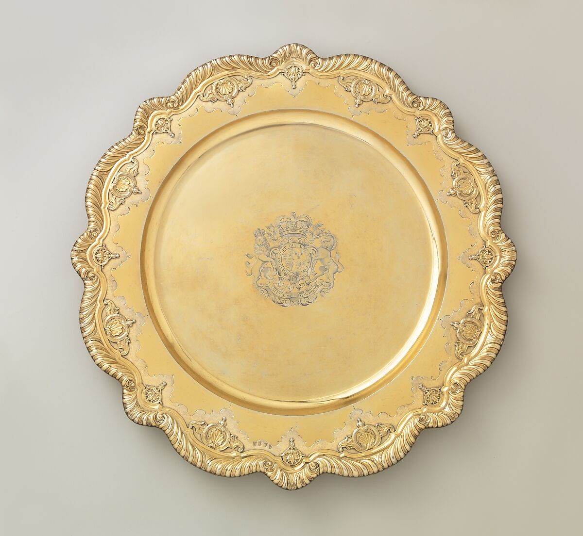 Sideboard dish, Lewis Mettayer  British, Silver gilt, British, London