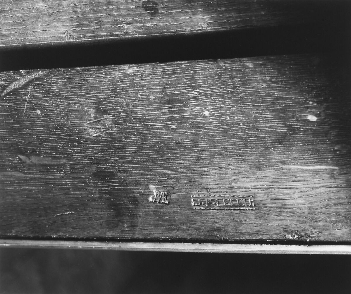 Writing table (bureau plat), Jean-François Leleu (1729–1807, master 1764), Oak, veneered with mahogany, sycamore and holly; gilt bronze, leather, French