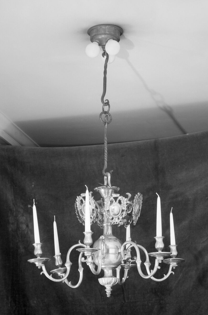 Six-light chandelier, Brass, Polish 