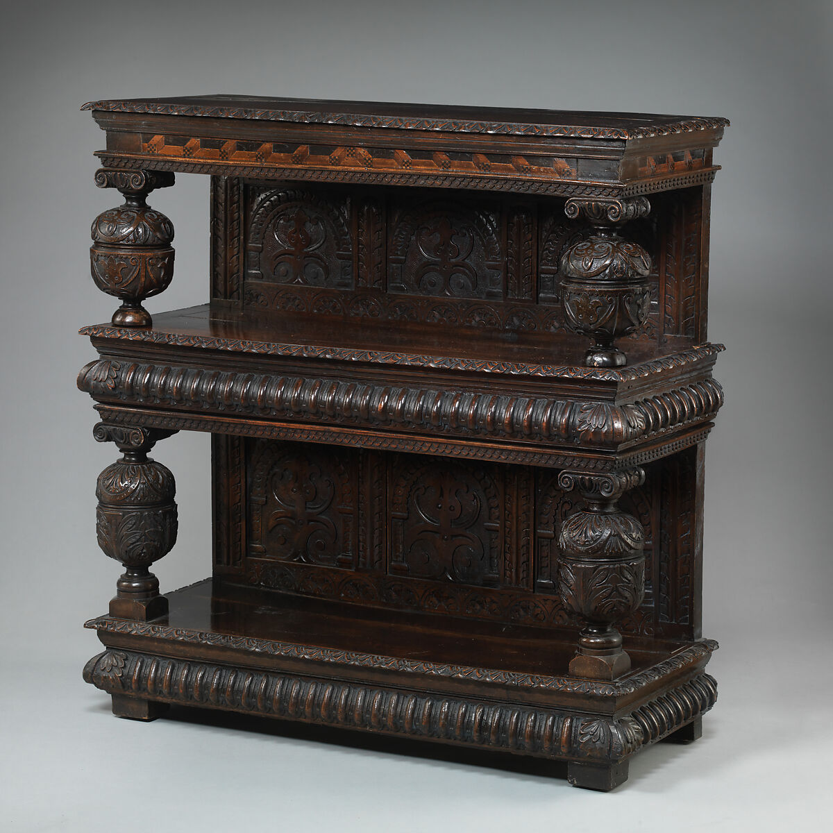 Court cupboard, Walnut, British