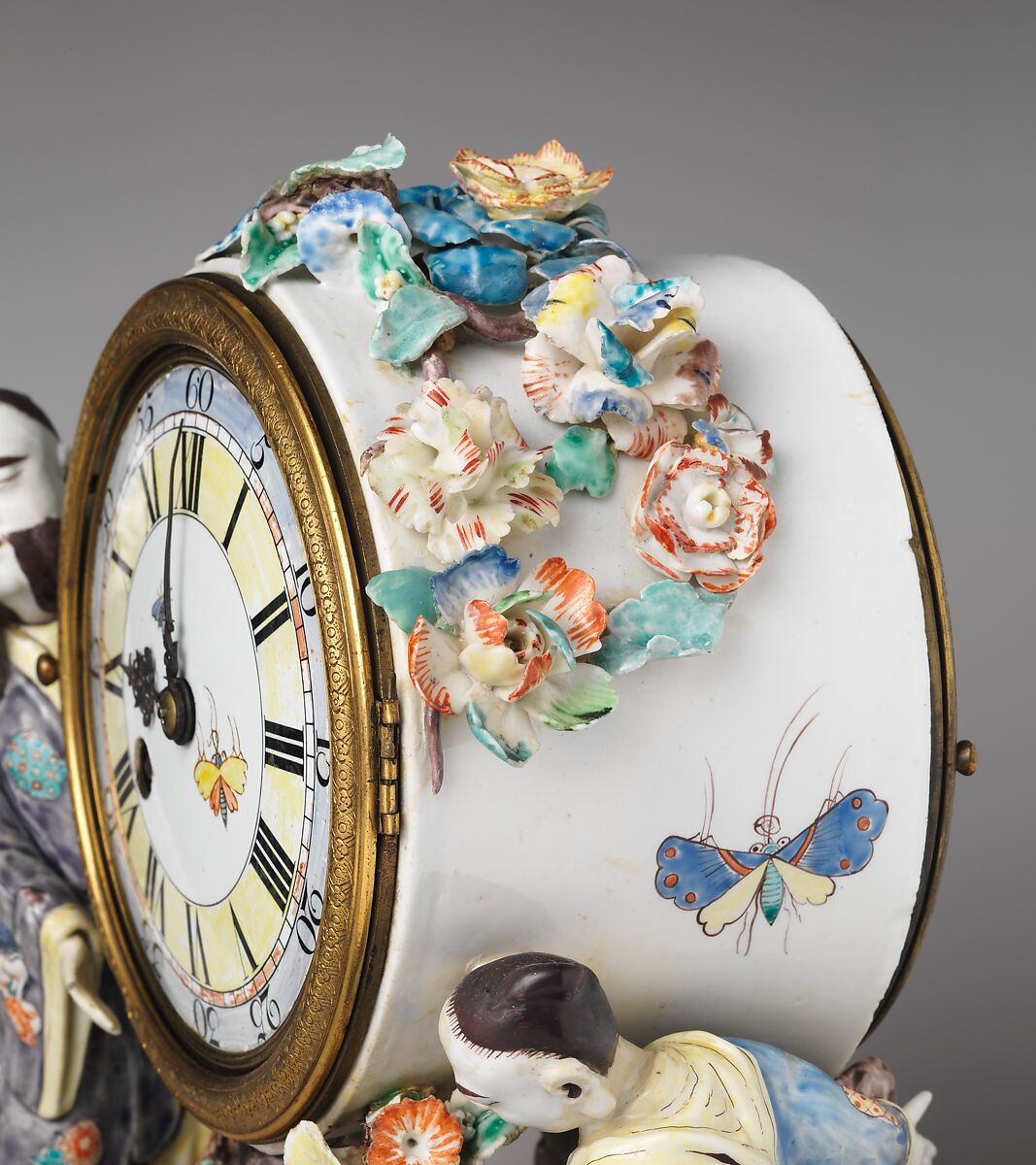 Mantel clock (pendule de cheminée), Movement by Benjamin Gray (British, 1676–1764), Case: soft-paste porcelain and gilded bronze; Dial: painted enamel; Movement: brass and steel, British, London with French, Chantilly case