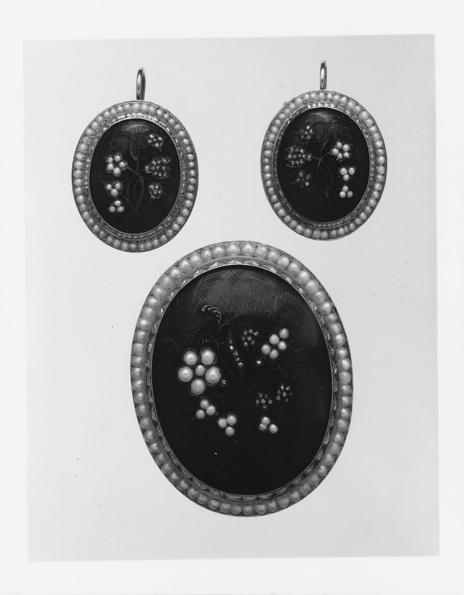 Earrings, Edward Burr (active 1838–68), Gold, pearls, diamonds, and enamel, American