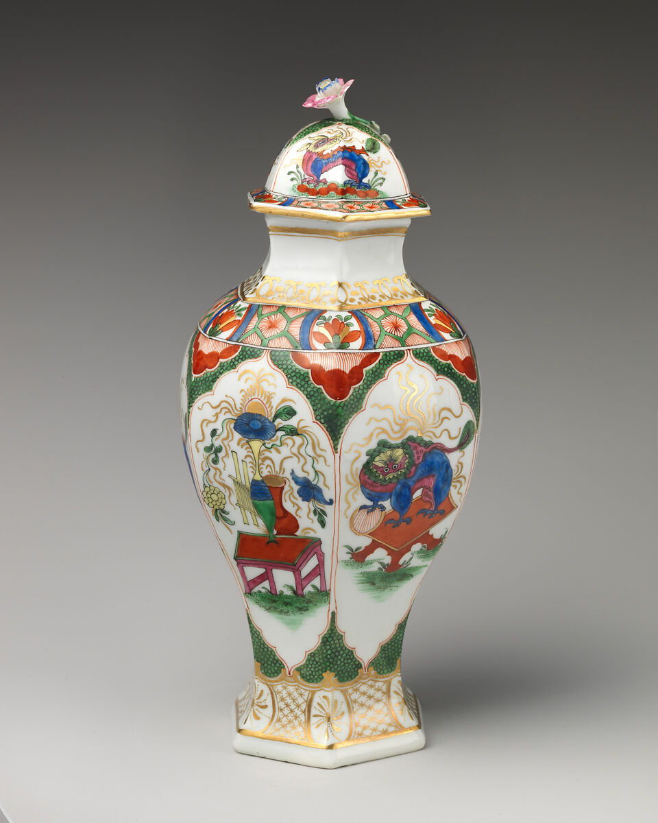 Covered vase (one of a pair), Worcester factory (British, 1751–2008), Soft-paste porcelain, British, Worcester 