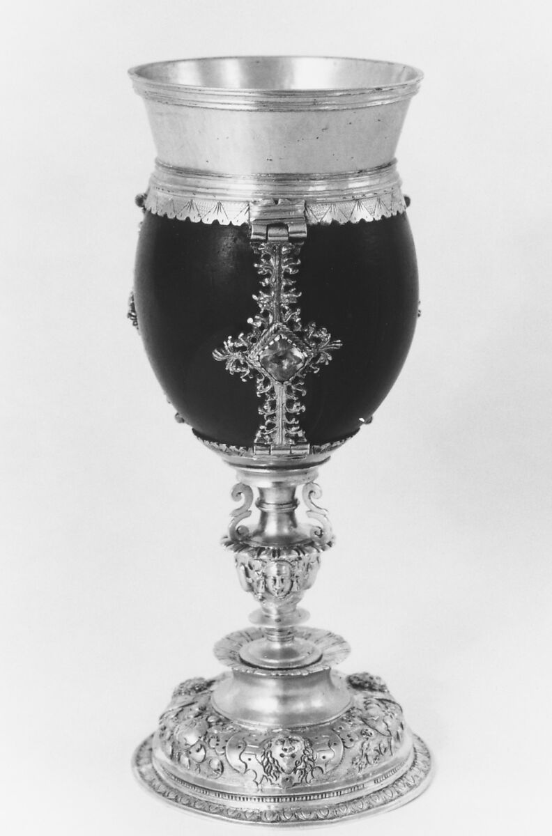 Coconut cup, Coconut, silver gilt, British 