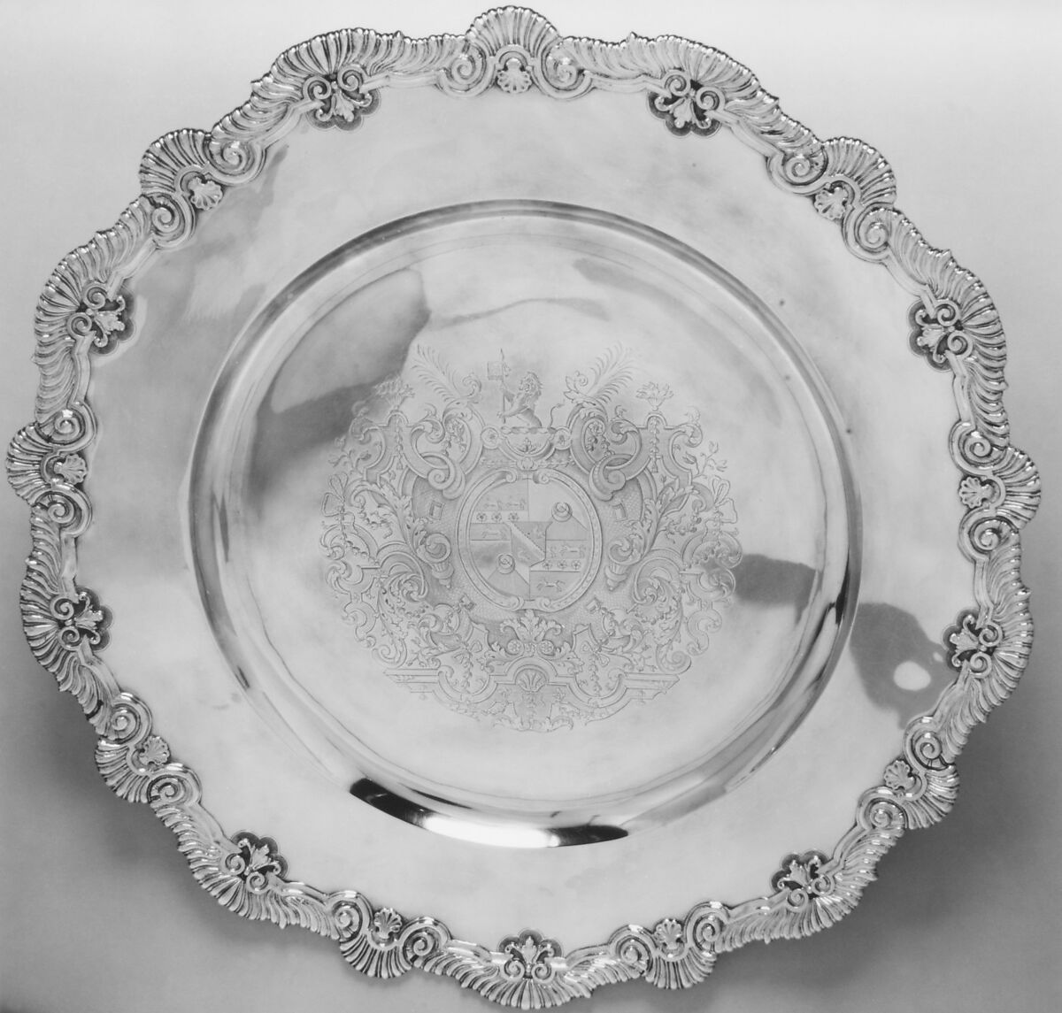 Salver, David Willaume I (British, 1658–1741), Silver, British, London 