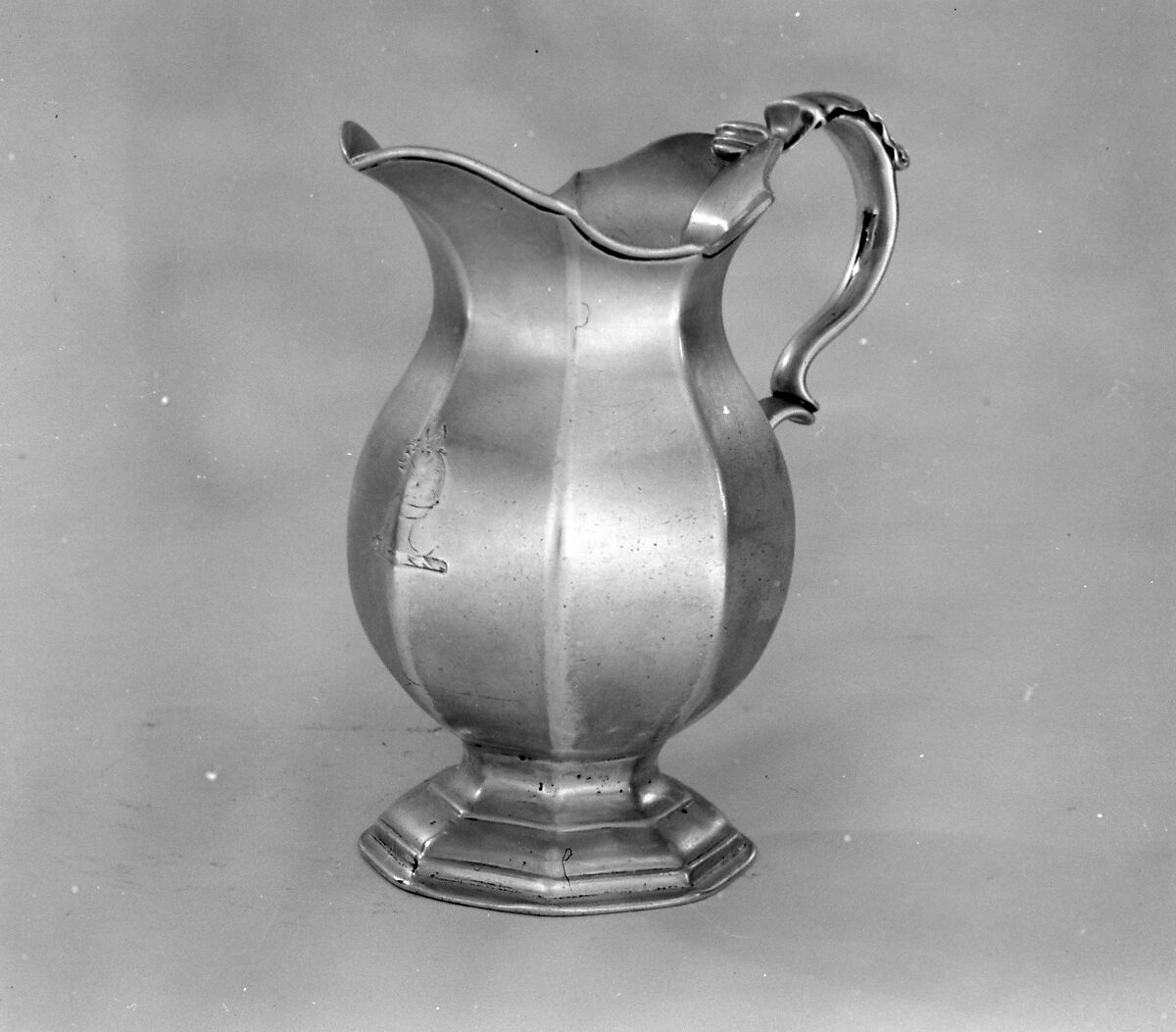 Milk jug, Silver, British, London 