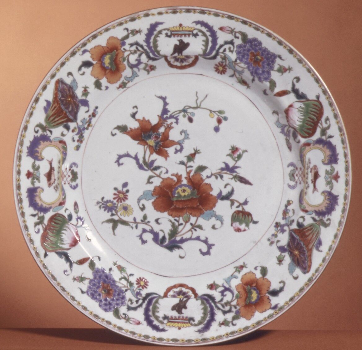 Dish, Hard-paste porcelain, Chinese, for European, probably French, market 