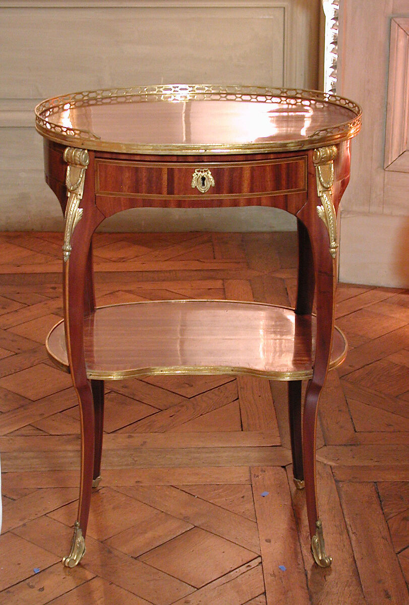 Small oval writing table (one of a pair), Roger Vandercruse, called Lacroix (French, 1727–1799), Oak veneered with satiné wood, tulipwood; leather; gilt bronze, French, Paris 