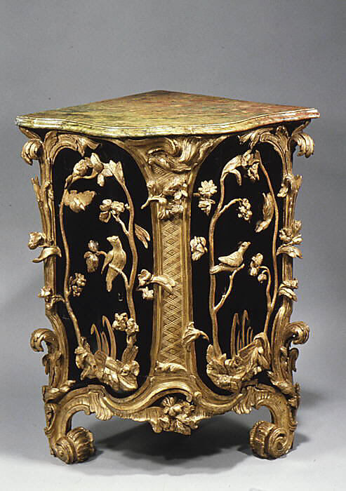 Pair of corner cabinets, Carved, painted and gilded wood, German